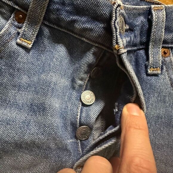 Levi’s 501 shorts buttonfly 24 - Picture 2 of 10